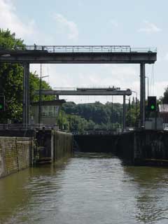...and Monceau lock - an altogether more industrial affair