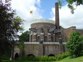 The Cruquius pumping station, formerly 
used to drain the Haarlemmermeerpolder