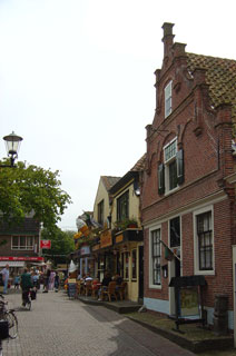Den Burg's inner street is a good spot for lunch and shopping