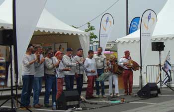 The Brittany Shantymen entertain the crowds