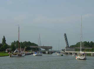Following a host of yachts into the Prinses Margriet sluis